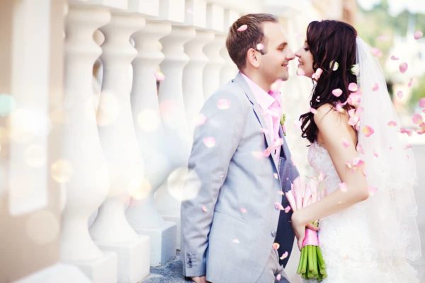 destination wedding couple