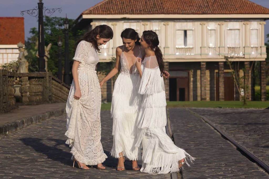 bohemian inspired wedding dresses