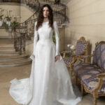 Reem Acra bridal gown.